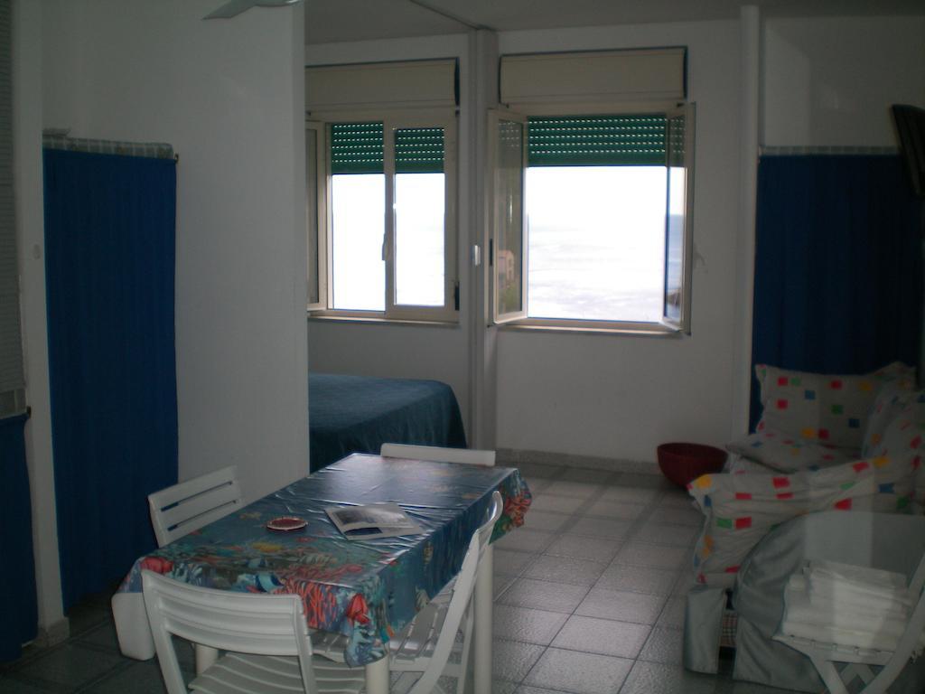 Del Mare